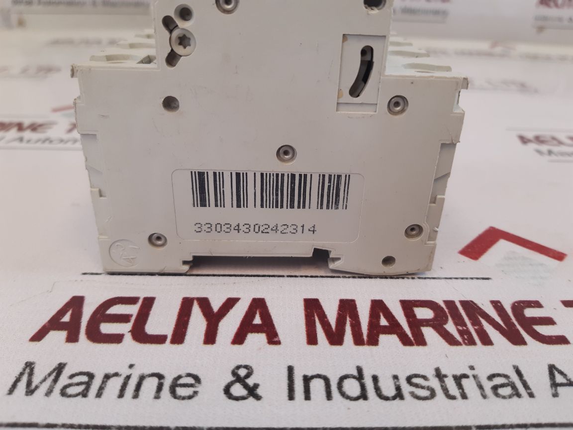 Merlin Gerin C60N C32 Circuit Breaker 400V~