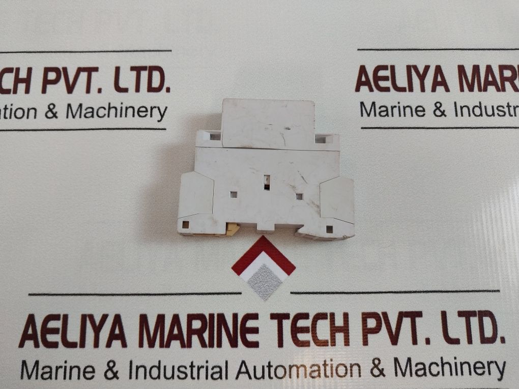 Merlin Gerin Multi9 Contactor 15957