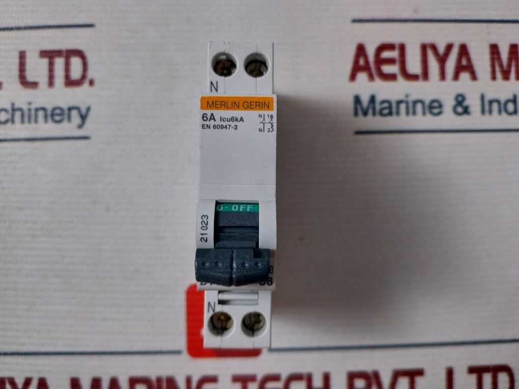 Merlin Gerin Dt40 Circuit Breaker Icu 6Ka