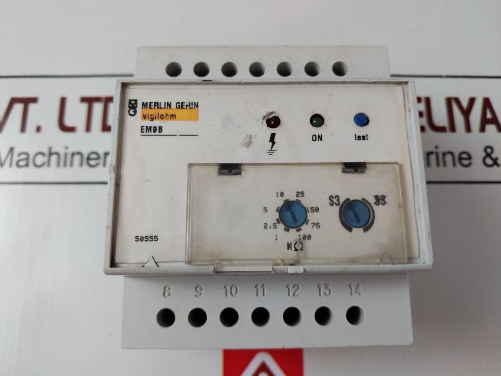 Merlin Gerin Em9B 50555 Controller Insulation