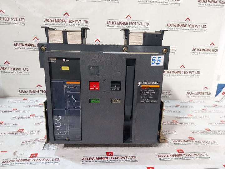 Merlin Gerin M16 H2 3Fppf Masterpact High-performance Circuit Breaker 1600A
