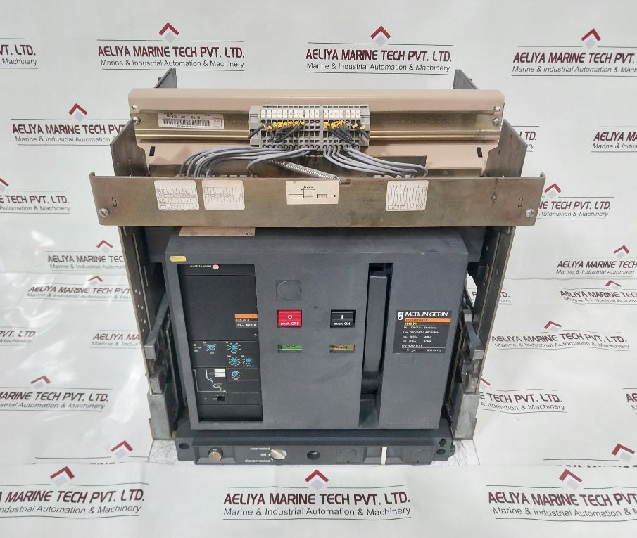 Merlin Gerin M16 N1 Masterpact Circuit Breaker Tf10961000610