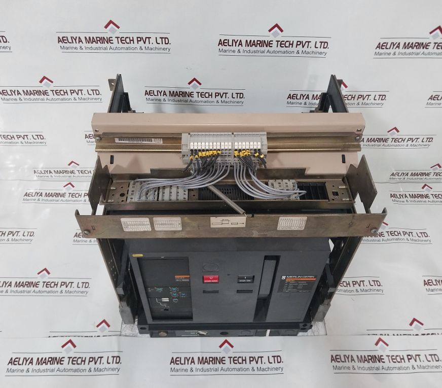 Merlin Gerin M16 N1 Masterpact Circuit Breaker Tf10961000610
