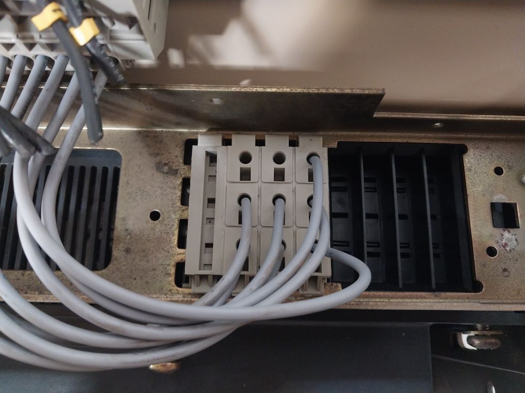 Merlin Gerin M16 N1 Masterpact Circuit Breaker Tf10961000610