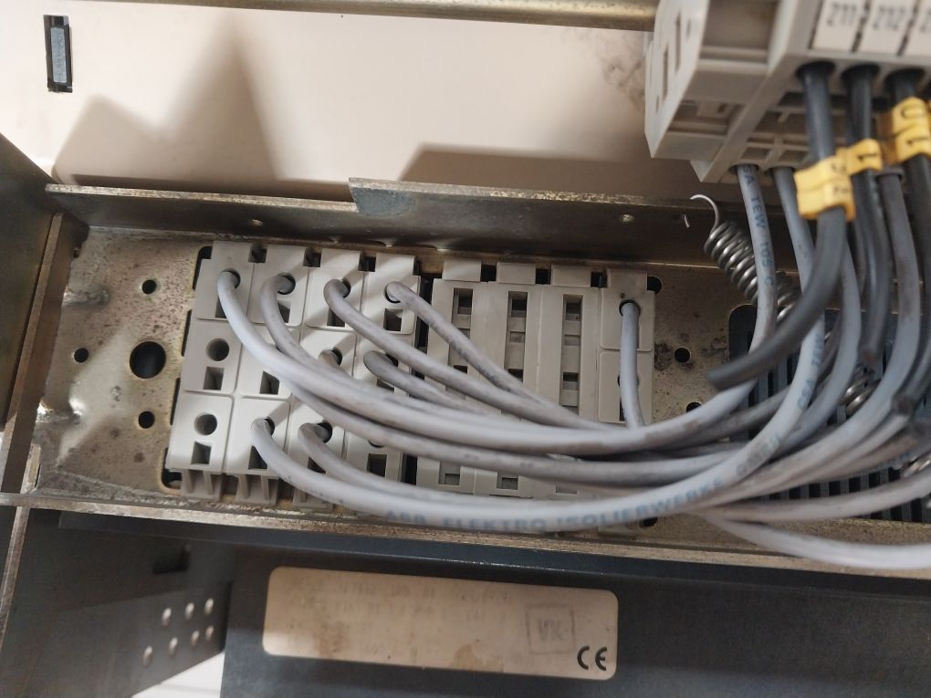 Merlin Gerin M16 N1 Masterpact Circuit Breaker Tf10961000610