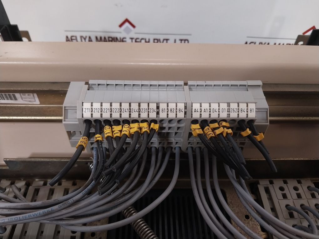 Merlin Gerin M16 N1 Masterpact Circuit Breaker Tf10961000610