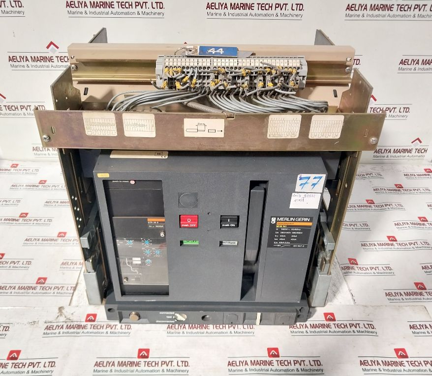 Merlin Gerin Masterpact M16 N1 Circuit Breaker 1000V 50/60Hz – Aeliya ...
