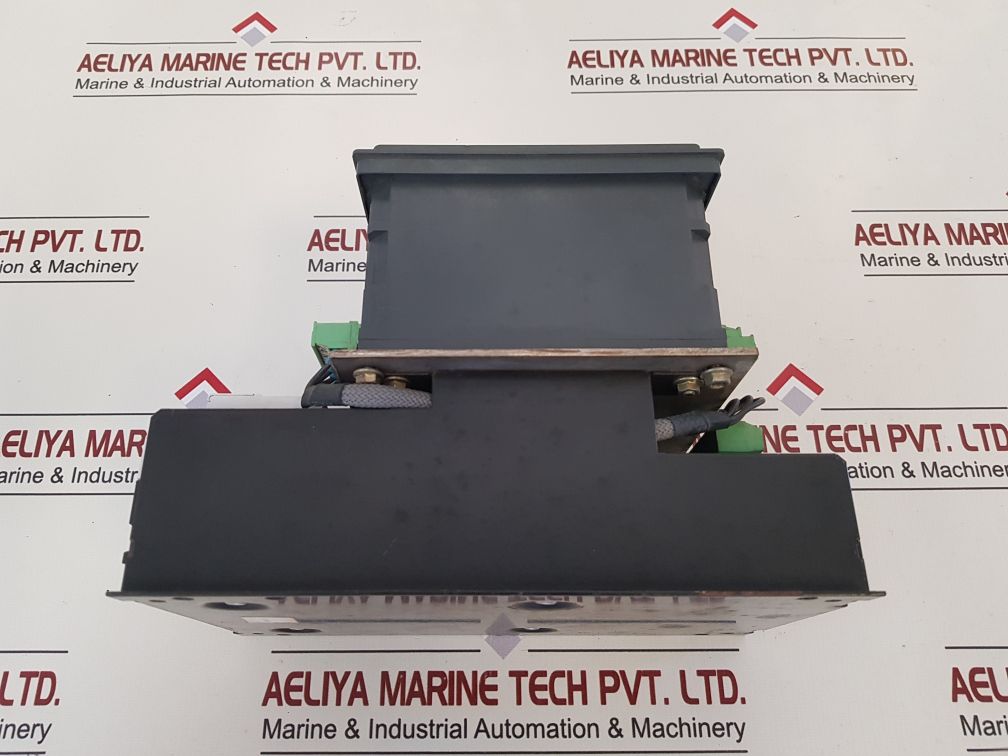 Merlin Gerin Masterpact Multi9 P25M Circuit Breaker