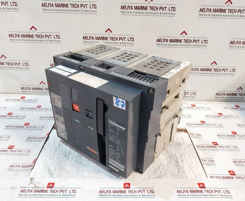Merlin Gerin Masterpact Nw32H2 Air Circuit Breaker 3200A