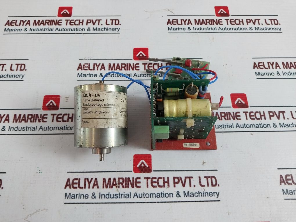 Merlin Gerin Mnr-uv 685 692 Undervoltage Release 220/250V Ac