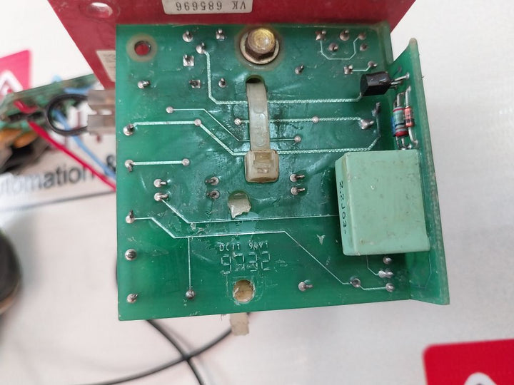 Merlin Gerin Mnr-uv Undervolatge Release 685 692