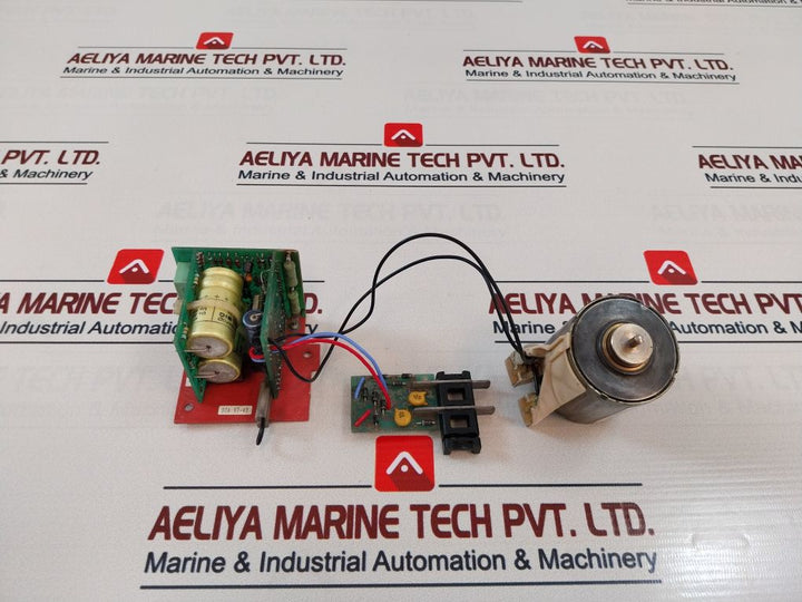Merlin Gerin Mnr-uv Undervoltage Release Time Delayed
