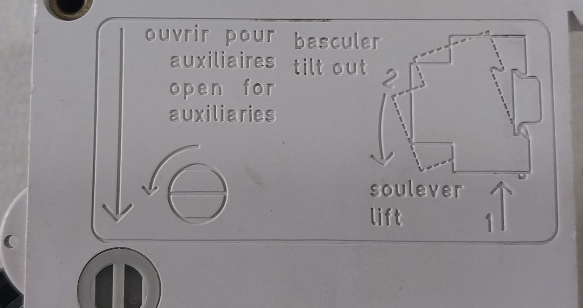 Merlin Gerin Multi 9 C32H Circuit Breaker 380V~415V