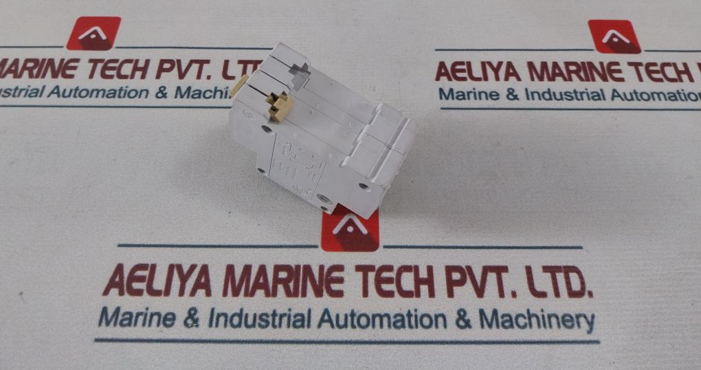 Merlin Gerin Multi 9 C32H Circuit Breaker 380V~415V