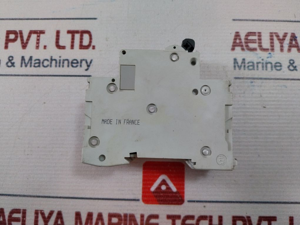 Merlin Gerin Multi9 C60H C4 Circuit Breaker 