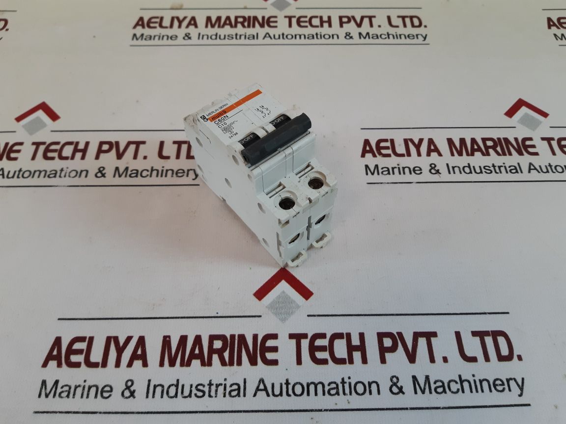 Merlin Gerin Multi9 C60N C10 Circuit Breaker 230/400V~