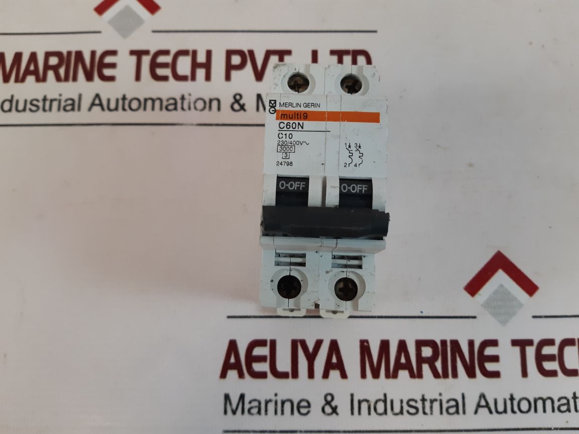Merlin Gerin Multi9 C60N C10 Circuit Breaker 230/400V~