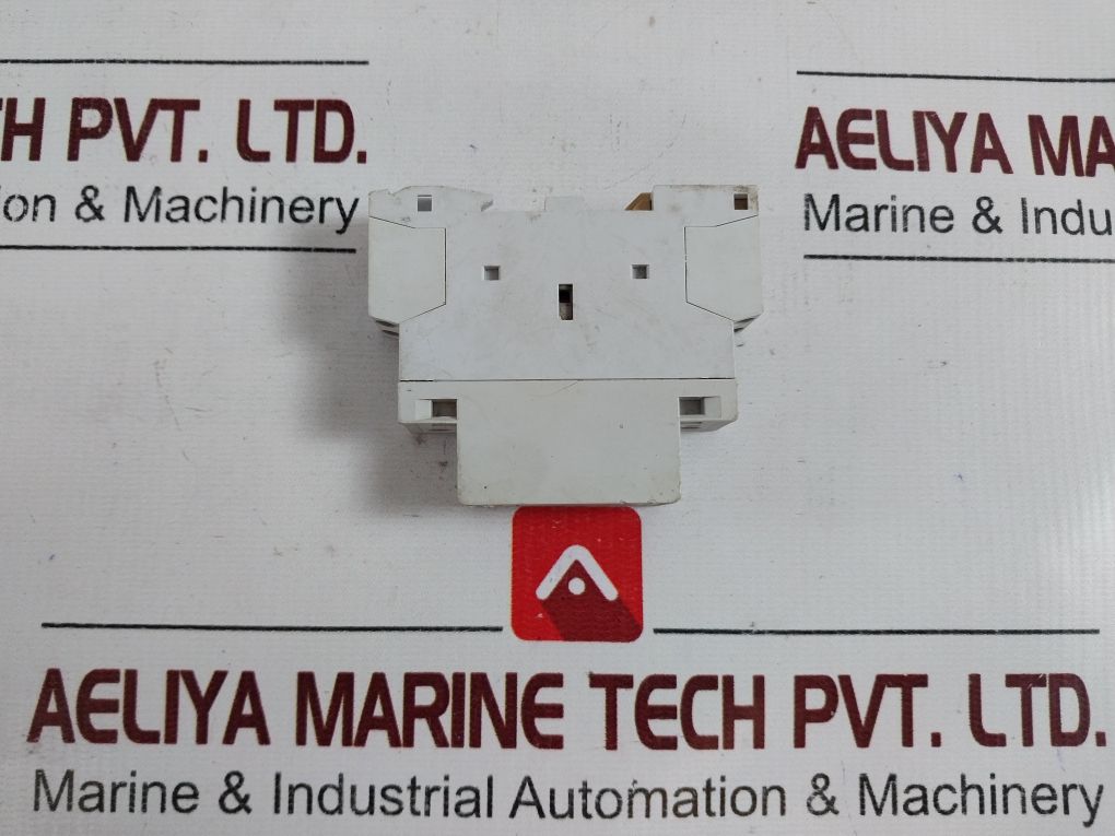 Merlin Gerin 15959 Contactor Relay 