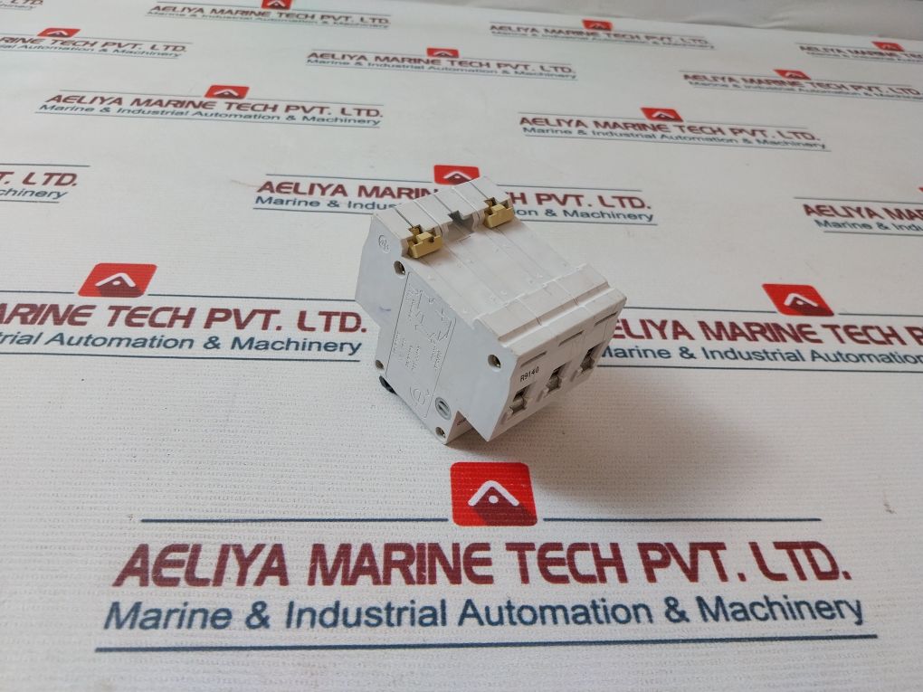 Merlin Gerin C32H 32A Circuit Breaker