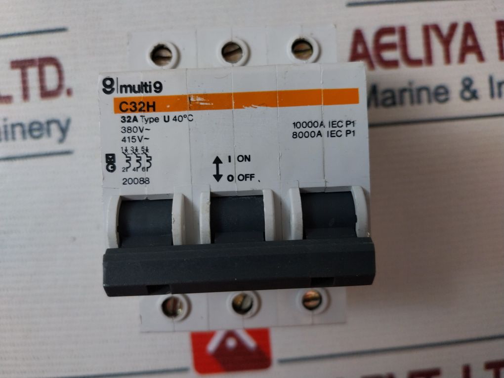 Merlin Gerin C32H 32A Circuit Breaker