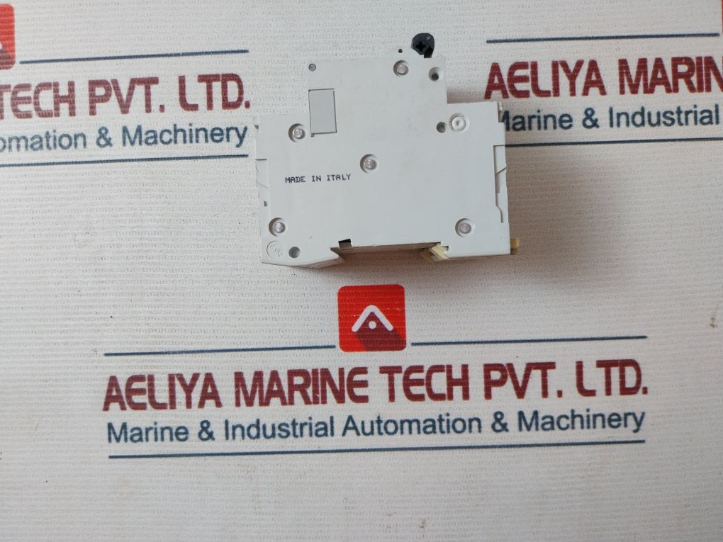 Merlin Gerin C60H C10 Circuit Breaker