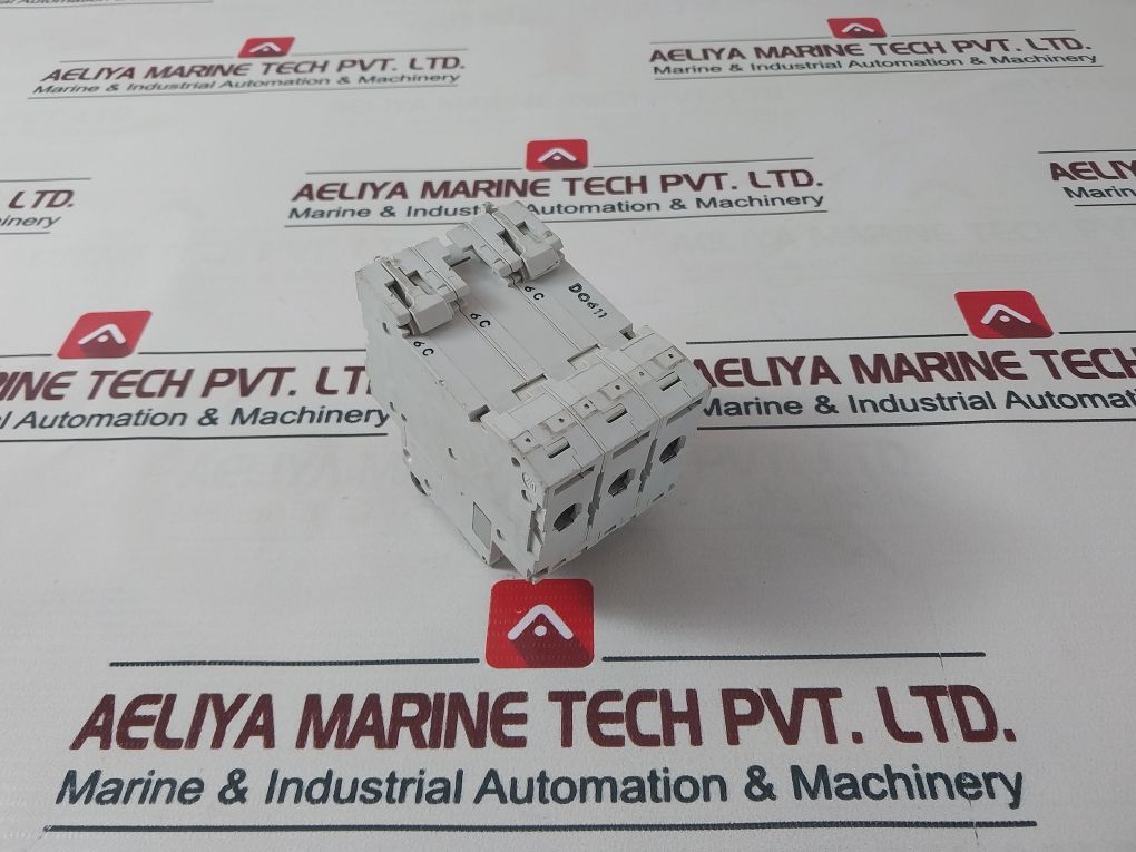 Merlin Gerin Multi 9 C60H Circuit Breaker 415V