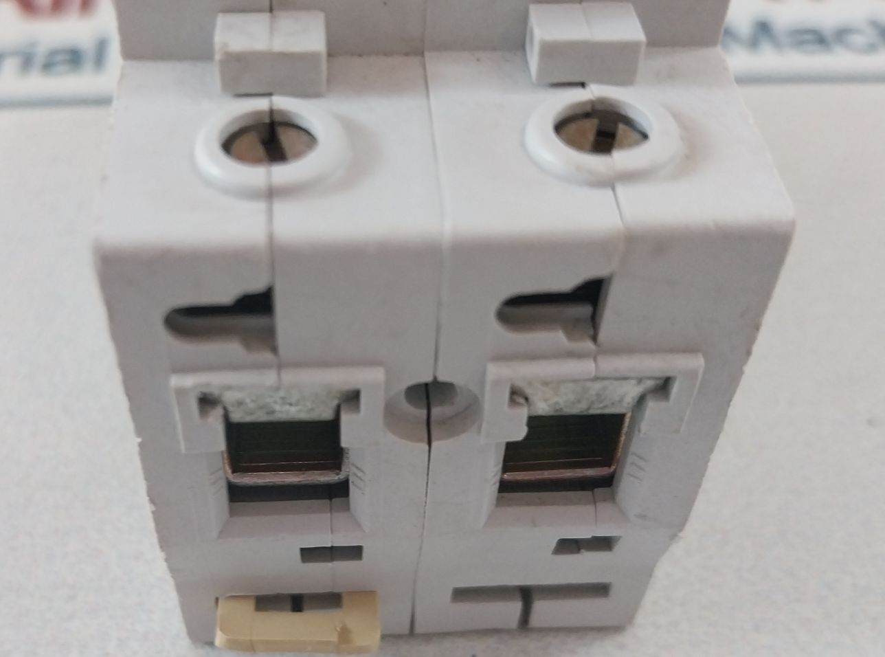 Merlin Gerin Multi 9 C63H Fuse Breaker 40°C
