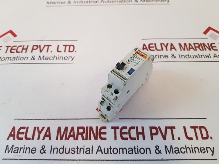 Merlin Gerin Multi 9 Tl Circuit Breaker 16A 250V~
