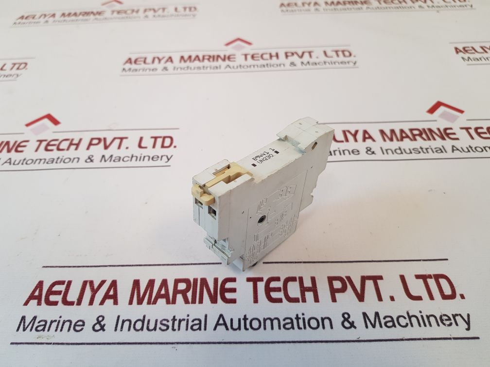 Merlin Gerin Multi 9 Tl Circuit Breaker 16A 250V~
