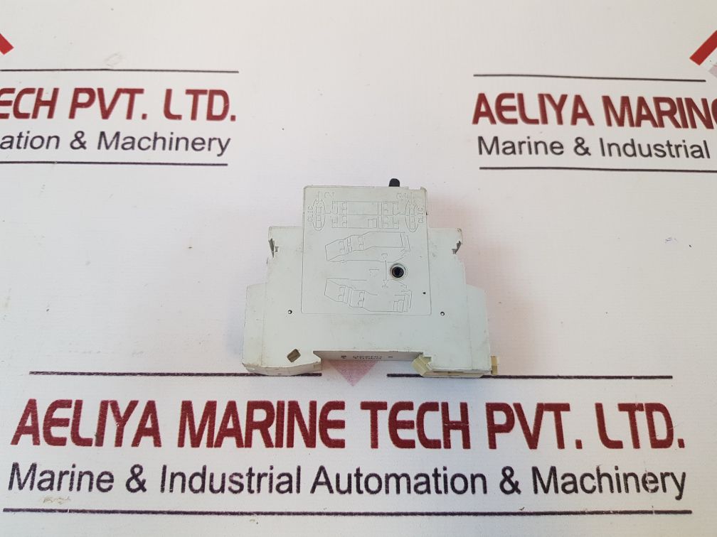 Merlin Gerin Multi 9 Tl Circuit Breaker 16A 250V~
