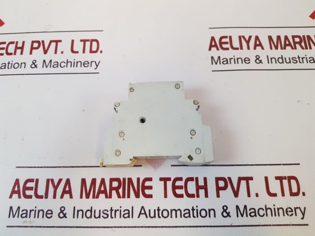 Merlin Gerin Multi 9 Tl Circuit Breaker 16A 250V~
