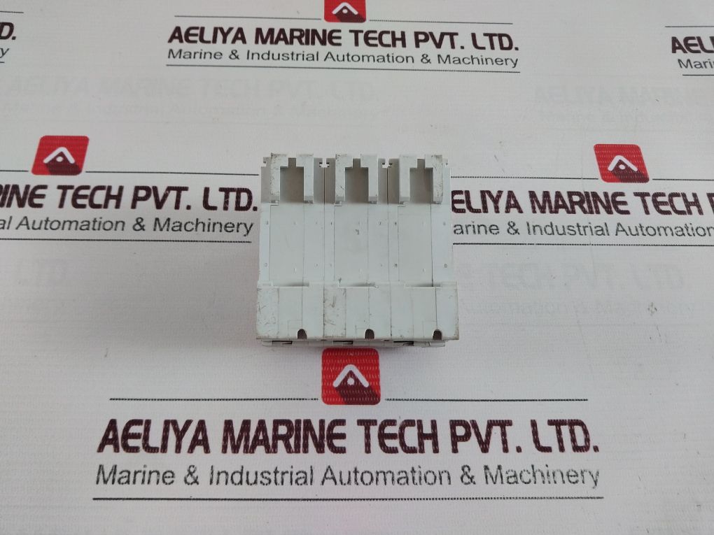 Merlin Gerin Nc100Lh Circuit Breaker 400V Ac