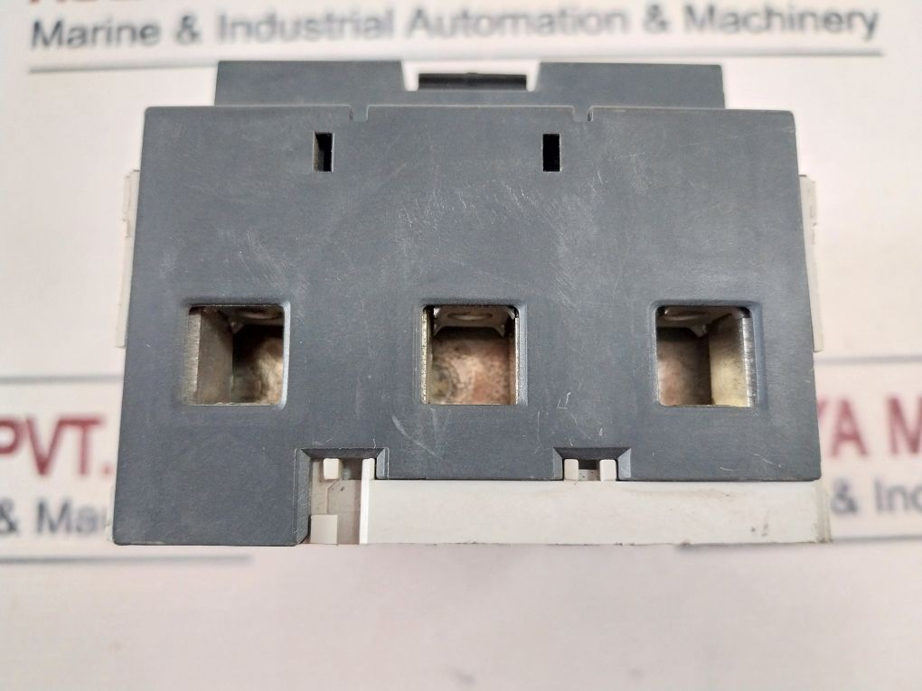 Merlin Gerin Ng125L Circuit Breaker