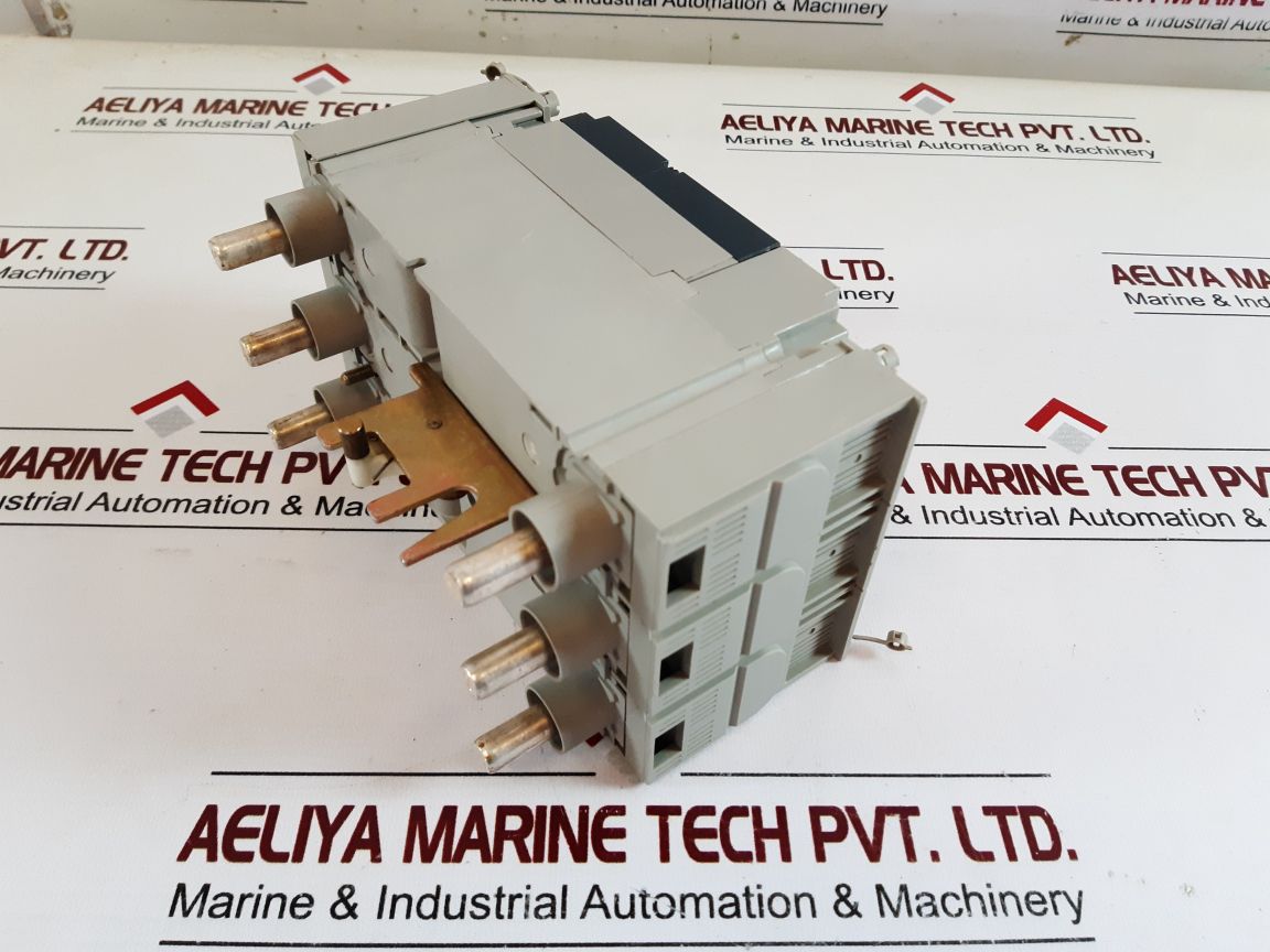 Merlin Gerin Ns100-160-250 NHNa Adapted Circuit Breaker