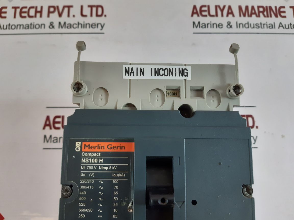 Merlin Gerin Ns100-160-250 NHNa Adapted Circuit Breaker