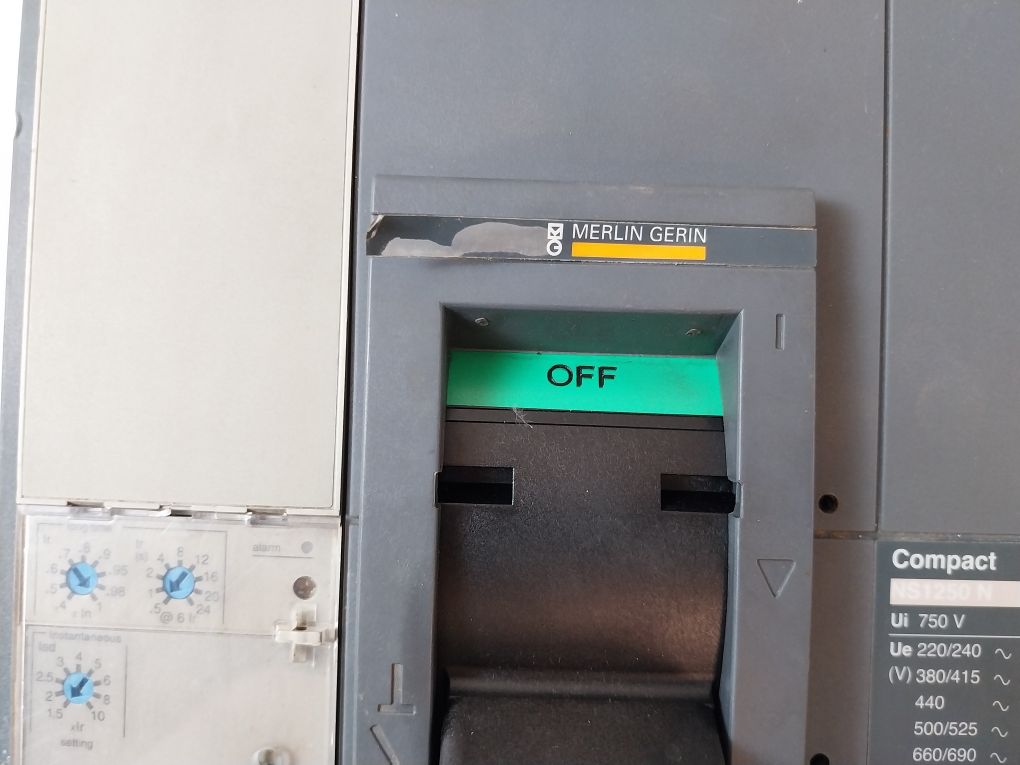 Merlin Gerin Ns1250 N Circuit Breaker