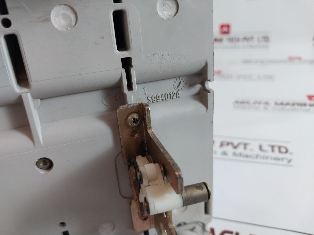 Schneider/Merlin Gerin Ns160 H Circuit Breaker Ns100-160 250 N/H/Na