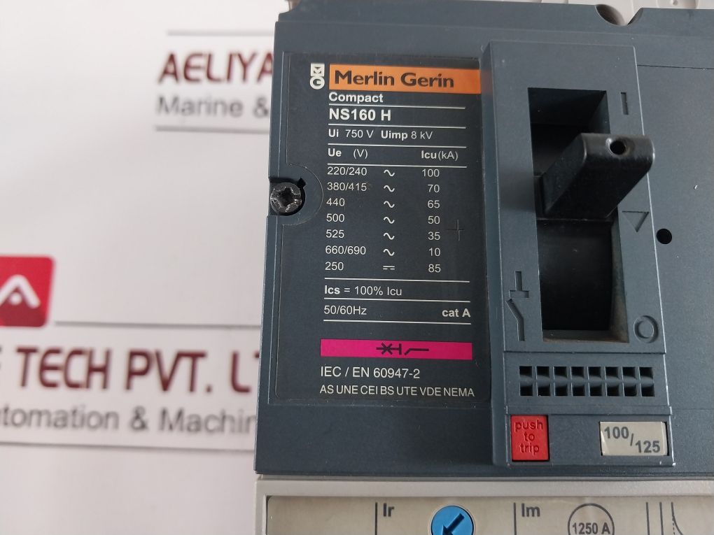Schneider/Merlin Gerin Ns160 H Circuit Breaker Ns100-160 250 N/H/Na