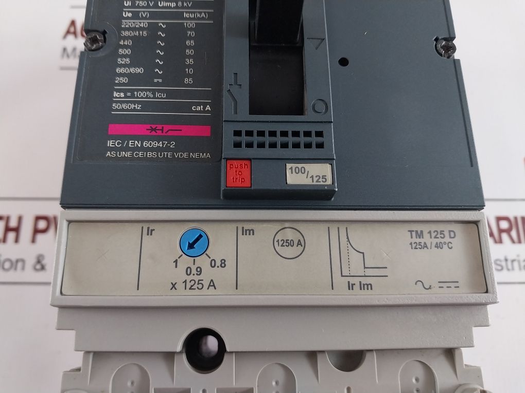 Schneider/Merlin Gerin Ns160 H Circuit Breaker Ns100-160 250 N/H/Na