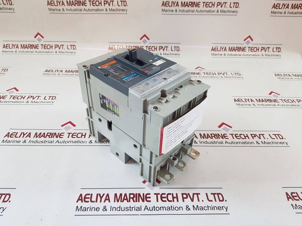 Merlin Gerin Ns100-250L Circuit Breaker Ns160L
