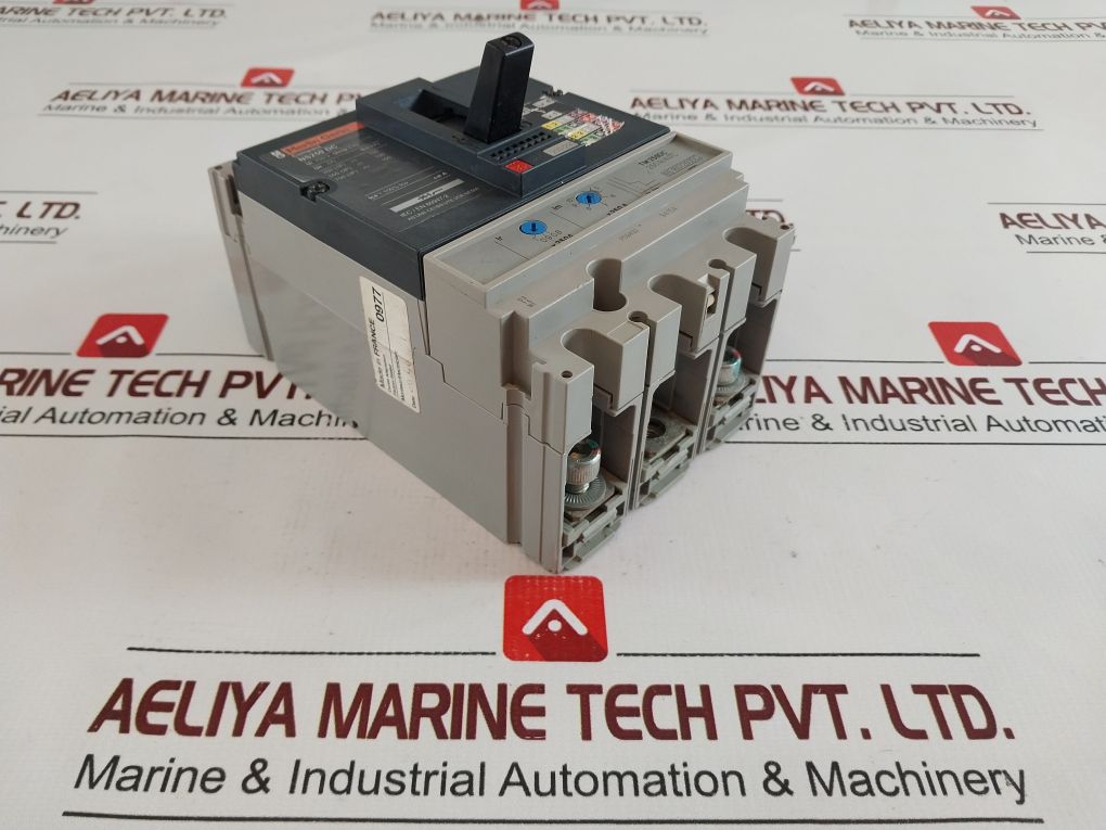 Merlin Gerin/Schneider Compact Ns250 Dc Circuit Breaker