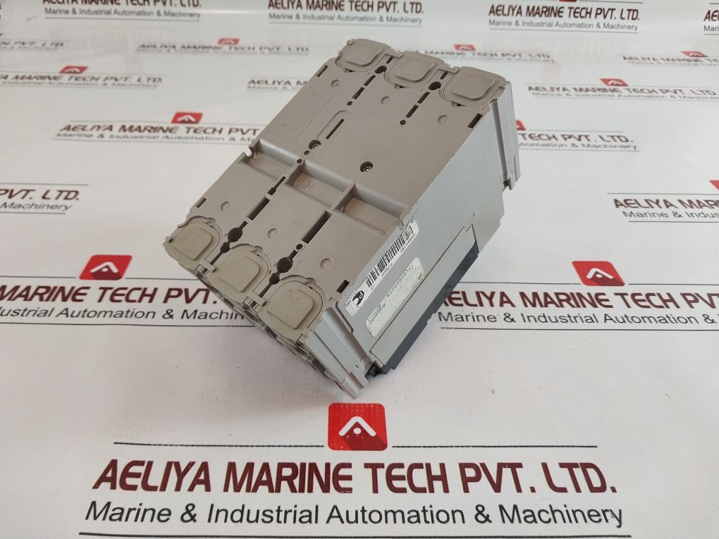 Merlin Gerin/Schneider Compact Ns250 Dc Circuit Breaker