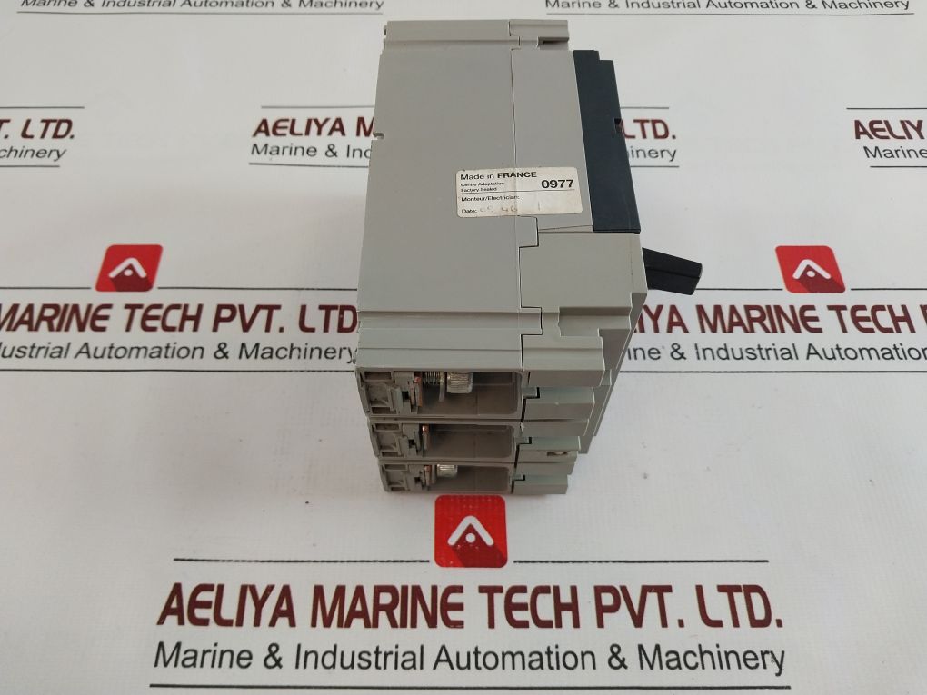 Merlin Gerin/Schneider Compact Ns250 Dc Circuit Breaker