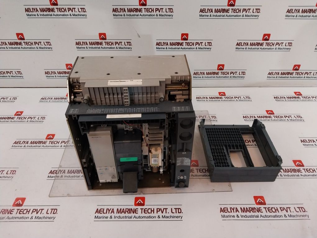 Merlin Gerin Ns800 H Circuit Breaker Compact