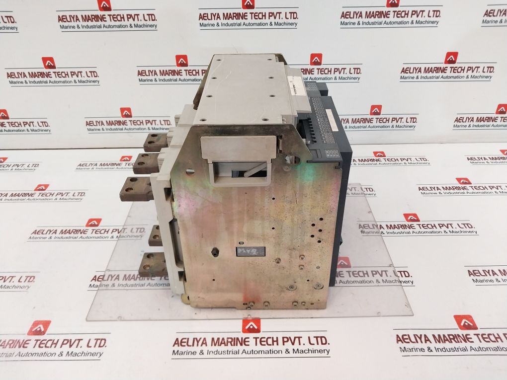 Merlin Gerin Ns800 H Circuit Breaker Compact
