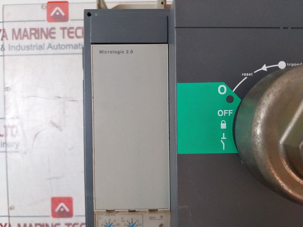 Merlin Gerin/Schneider Electric Ns800 N Moulded Case Circuit Breaker 800Amp