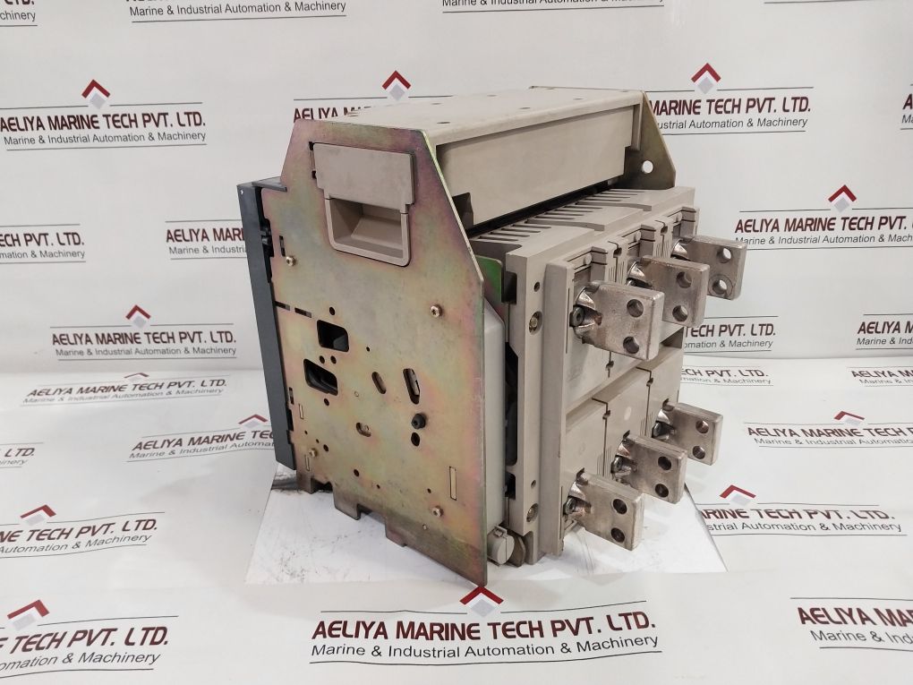 Merlin Gerin Masterpact Nt12 H1 Universal Power Circuit Breaker