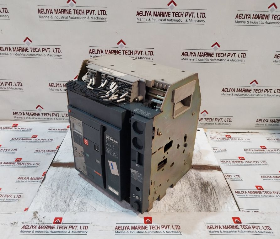Merlin Gerin Nt16 H1 Circuit Breaker Micrologic 2.0A 1600A