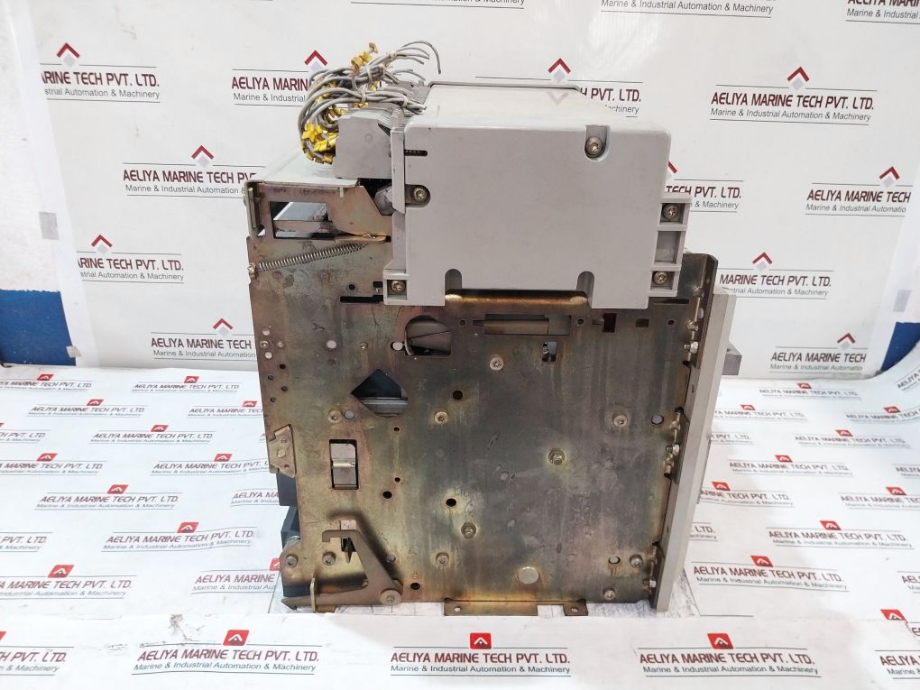 Merlin Gerin Nw08 Ha Mch/Xm Motor Mechanism Circuit Breaker Accessory 1000V