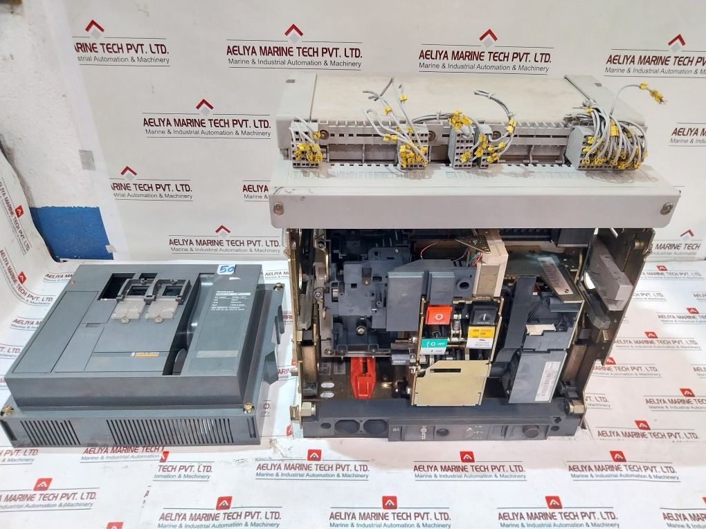 Merlin Gerin Nw08 Ha Mch/Xm Motor Mechanism Circuit Breaker Accessory 1000V